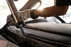 Zamena autostakala Auto Glass Beograd